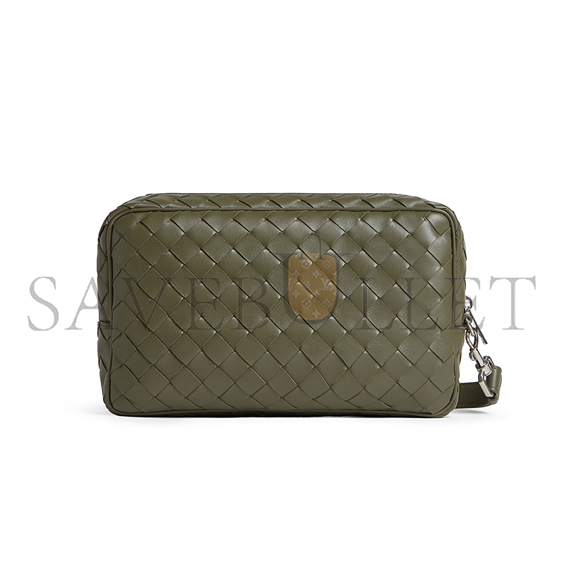 BOTTEGA VENETA INTRECCIATO POUCH WITH WRISTLET 777390V2HL13248 (25*15*6.5cm)
